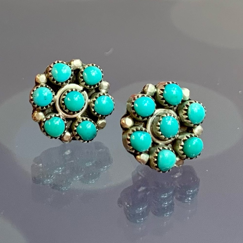 Turquoise Floral Silver Earrings - Picture 2 of 6
